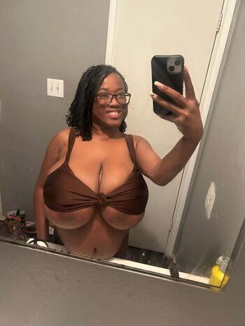 Leaked Ebony dreams private photo viral onlyfans