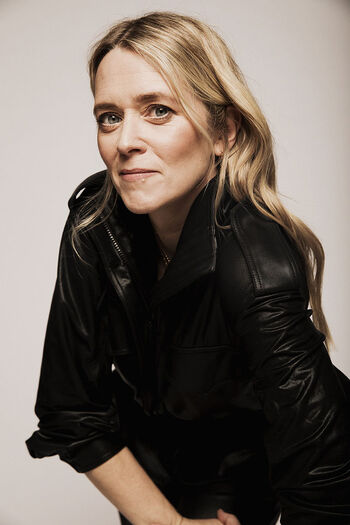Edith Bowman Dj