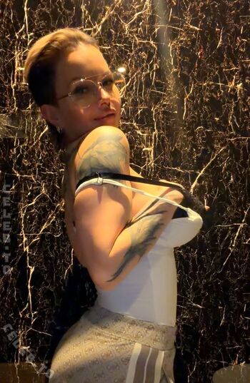 Leaked Edith stehfest private photo viral onlyfans