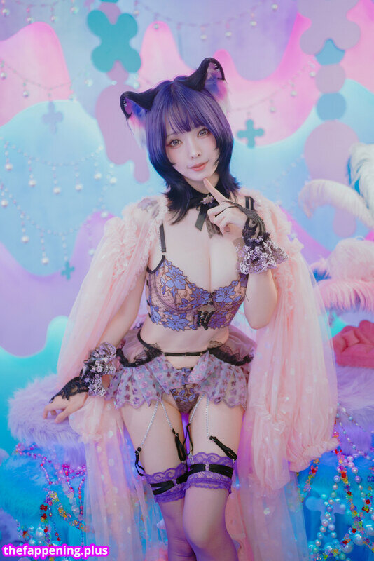 Ely Cosplay / Ely_eee / eeelyeee ヌードOnlyFans写真 #316