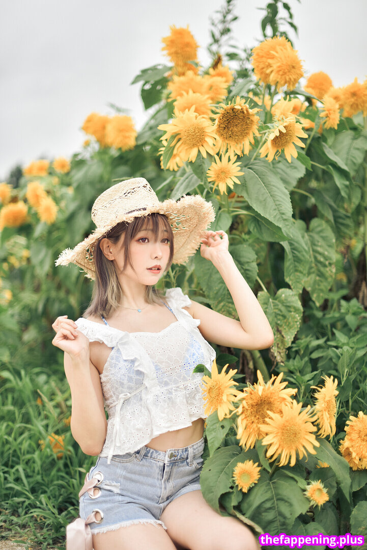 Ely Cosplay / Ely_eee / eeelyeee Фото обнажённых OnlyFans #444