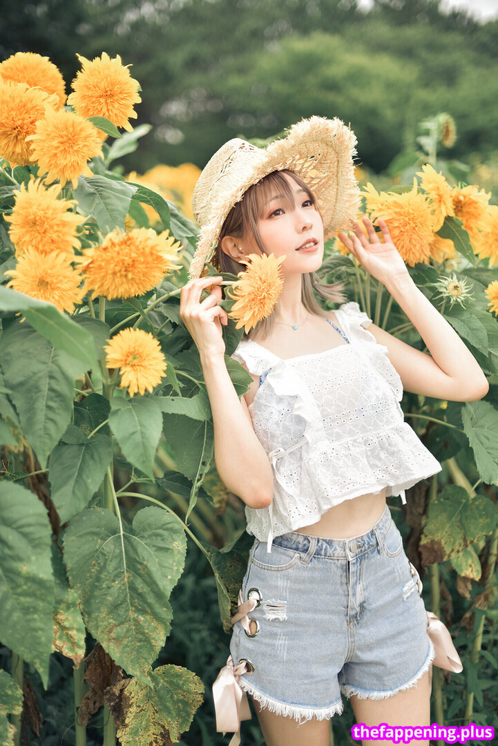 Ely Cosplay / Ely_eee / eeelyeee Фото обнажённых OnlyFans #447