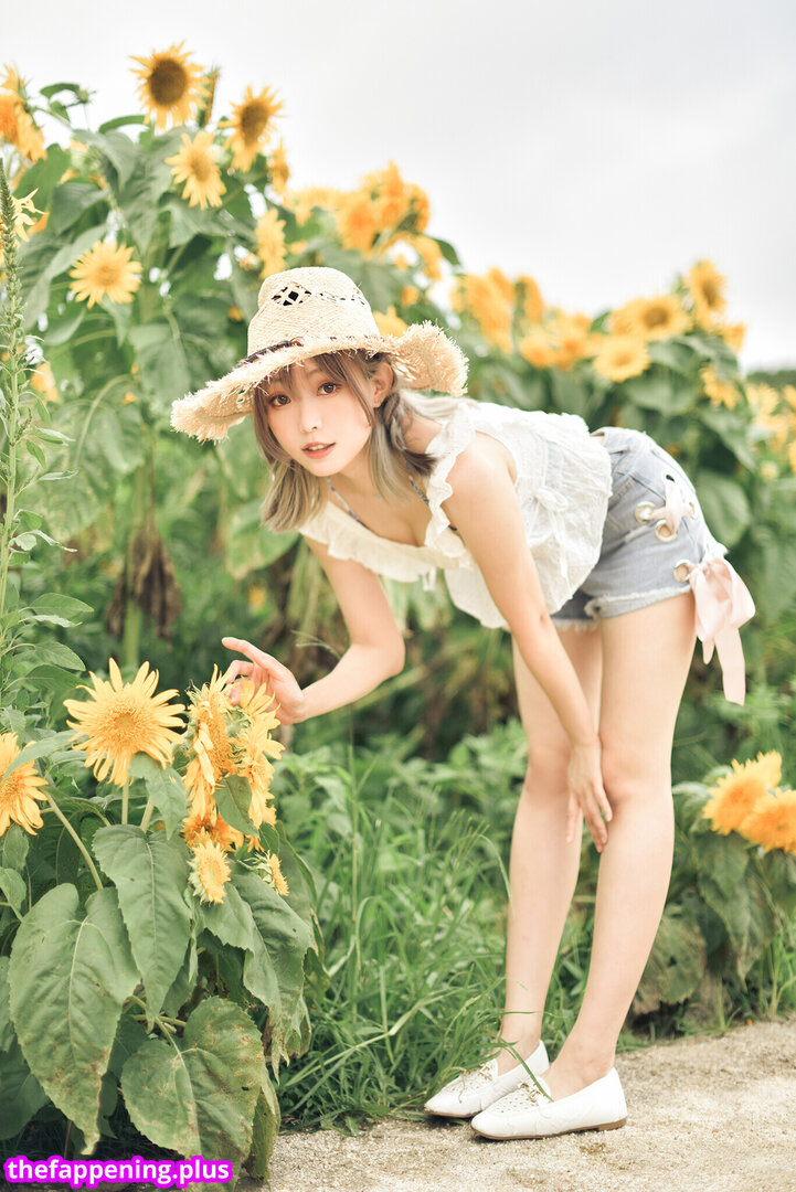 Ely Cosplay / Ely_eee / eeelyeee Photo OnlyFans Nu #455