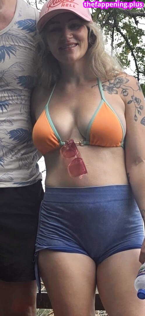 Eeerinleigh / erineeveefree Fotografie OnlyFans Dezbrăcată #35