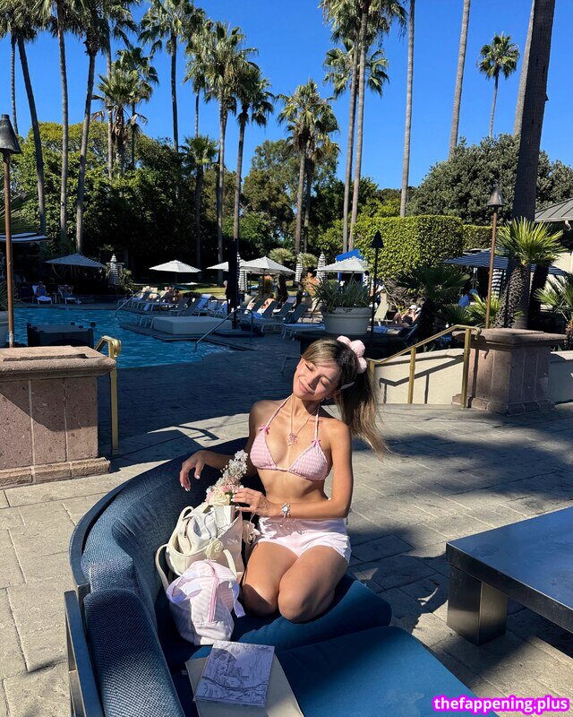 Eeeveenara / Eevee Enara / eeveenara Nacktes OnlyFans Foto #36