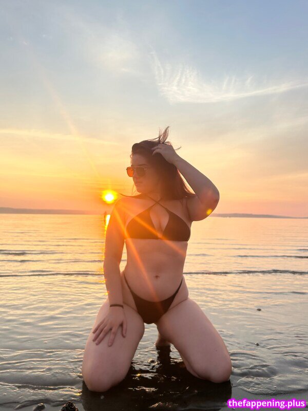 CosEevee / Cosplaysbyeevee / Eeveecosplays / cosplayeevee / cosplays_by_eevee 裸照OnlyFans照片 #6