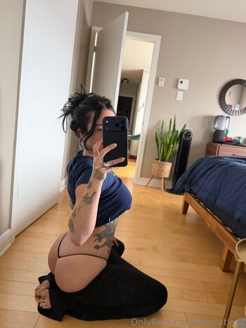 Leaked Effycutiexx private photo viral onlyfans