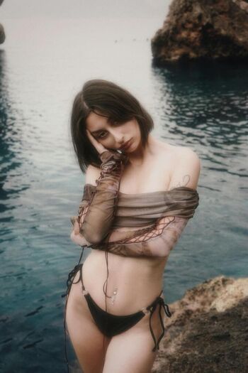 Leaked Eibrarrr private photo viral onlyfans
