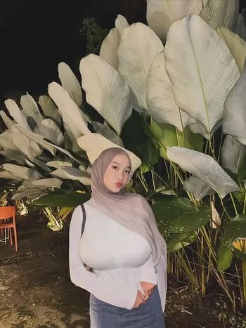 Leaked Einaalmeera private photo viral onlyfans