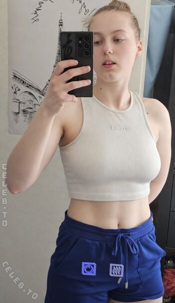 Leaked Einfachnurchristiinaa private photo viral onlyfans
