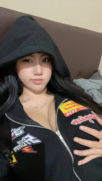 Leaked Ejahazel private photo viral onlyfans