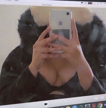 Leaked Casi davis/ private photo viral onlyfans