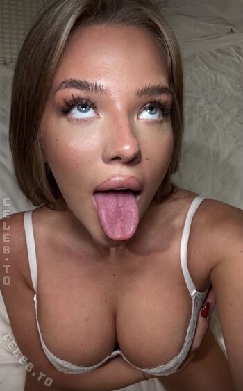 Leaked Elaine victoria private photo viral onlyfans