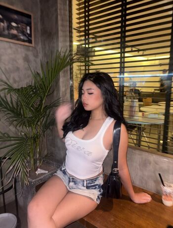 Elara Lyyy