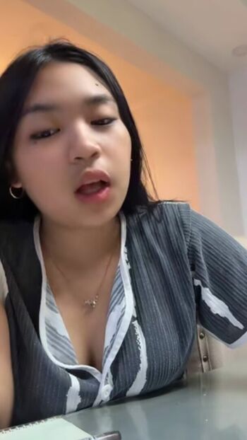 Leaked Elara lyyy page private photo viral onlyfans