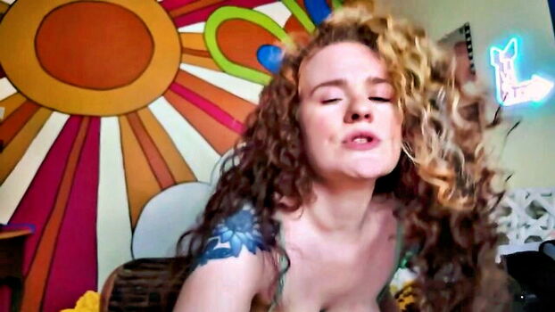 Leaked Eleanorgee private photo viral onlyfans