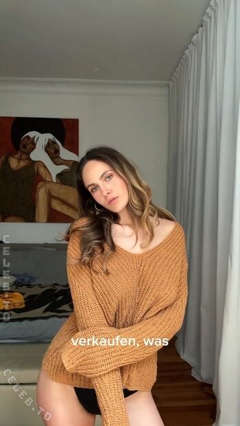 Elena Carrière