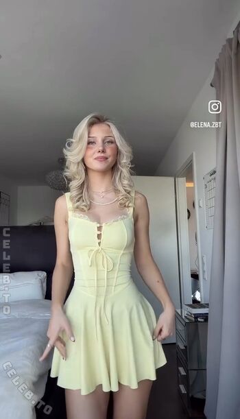 Elena Zoe