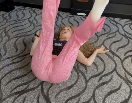 Leaked Eliana kalogeras private photo viral onlyfans