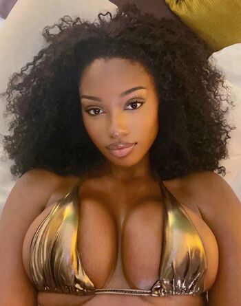 Leaked Elindasan private photo viral onlyfans