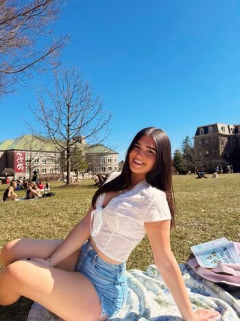 Leaked Elise biggin private photo viral onlyfans