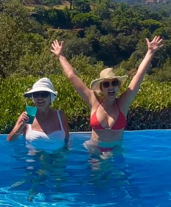 Leaked Elizabeth hurley page private photo viral onlyfans