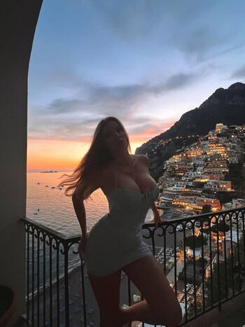 Leaked Elizabeth ostrander private photo viral onlyfans