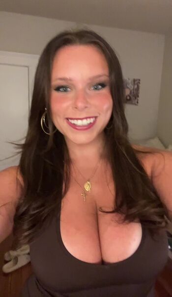 Leaked Elizabeth owens page private photo viral onlyfans