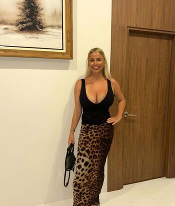 Leaked Elizabeth taylor private photo viral onlyfans