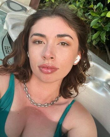 Elizabeth Vivo