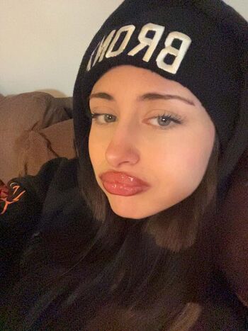 Leaked Elizabethlynn page private photo viral onlyfans
