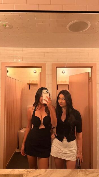 Leaked Elizabethxpang page private photo viral onlyfans