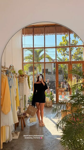 Leaked Elizabethxpang page private photo viral onlyfans