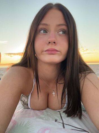 Leaked Elizaross private photo viral onlyfans