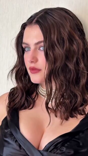 Leaked Ella bright private photo viral onlyfans