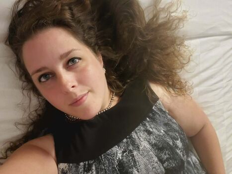 Leaked Ella enamored private photo viral onlyfans