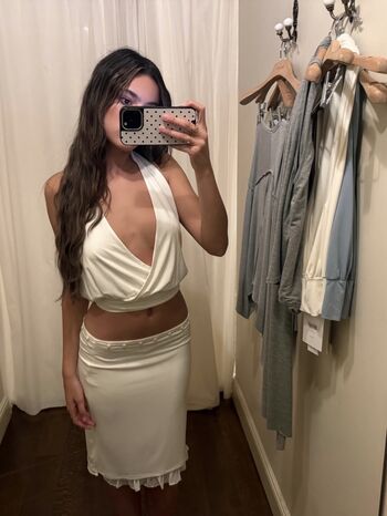 Leaked Ella mendelsohn private photo viral onlyfans