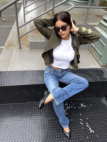 Leaked Ella mendelsohn page private photo viral onlyfans