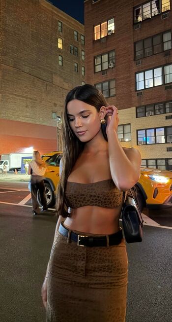 Leaked Ella mendelsohn page private photo viral onlyfans