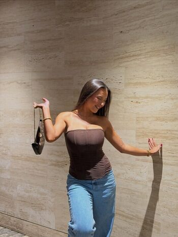 Leaked Ella midgley page private photo viral onlyfans