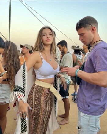 Leaked Ella netzer page private photo viral onlyfans