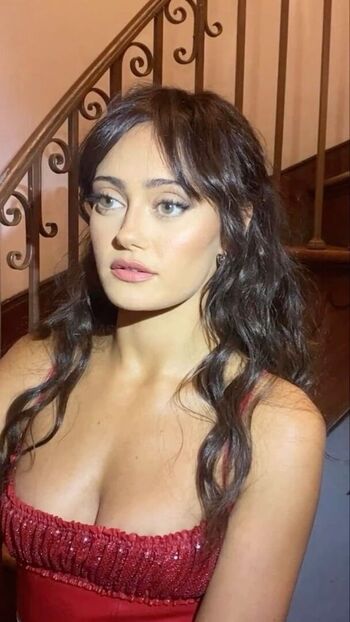 Ella Purnell