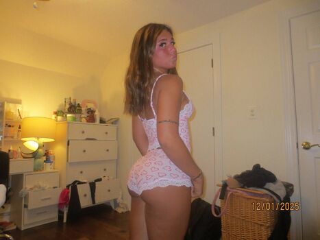 Leaked Ellabk private photo viral onlyfans