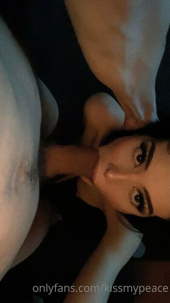 Leaked Ellathrasher private photo viral onlyfans