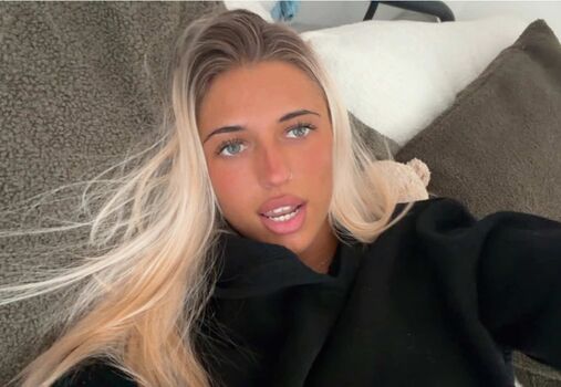 Leaked Ellaxlongg private photo viral onlyfans