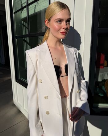 Elle Fanning
