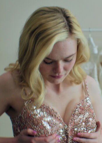 Leaked Elle fanning page private photo viral onlyfans