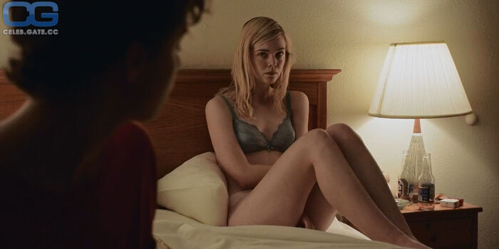Elle Fanning