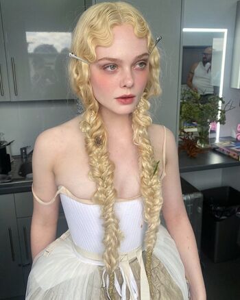 Leaked Elle fanning private photo viral onlyfans