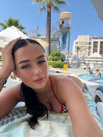 Leaked Elle moonz private photo viral onlyfans